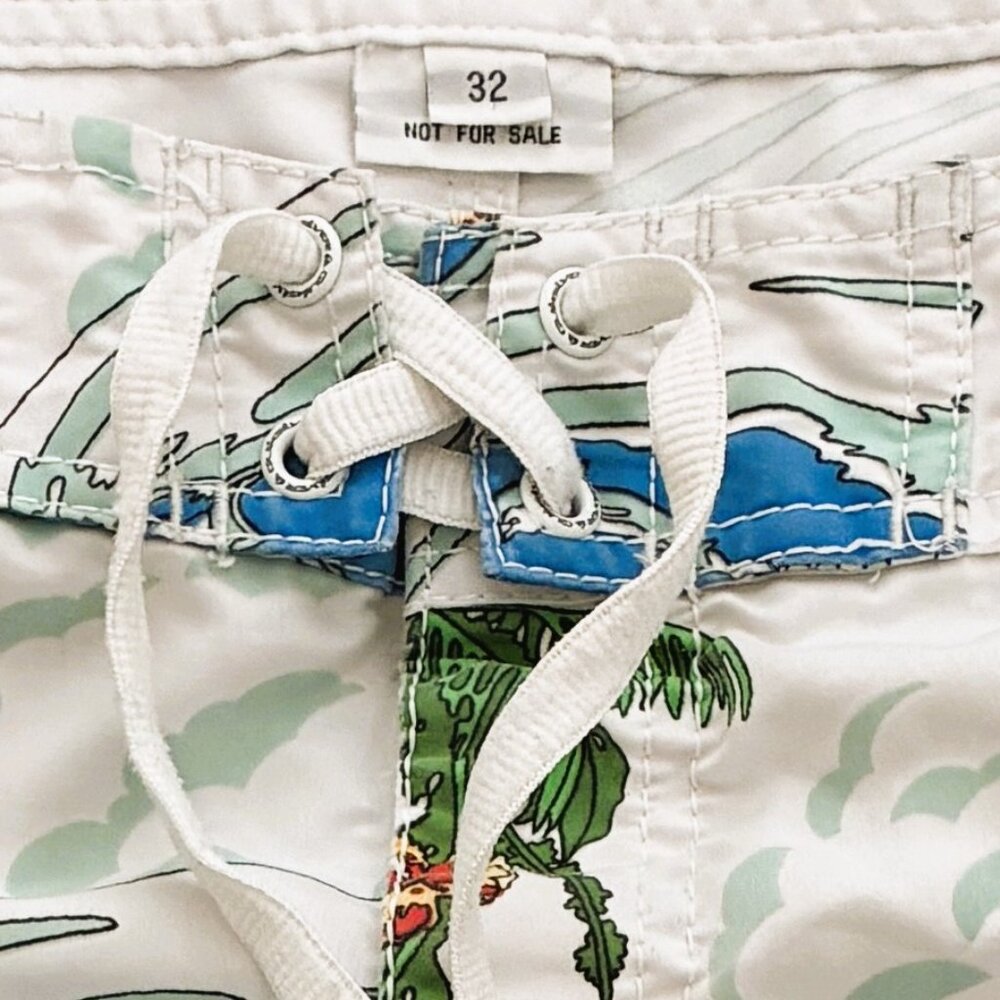 RARE Quiksilver Sample Boardshorts | Vintage Surf Art | Size 32 - Picture 5 of 6